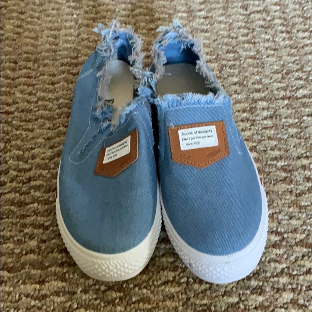 Super cute brand new denim slip on sneakers